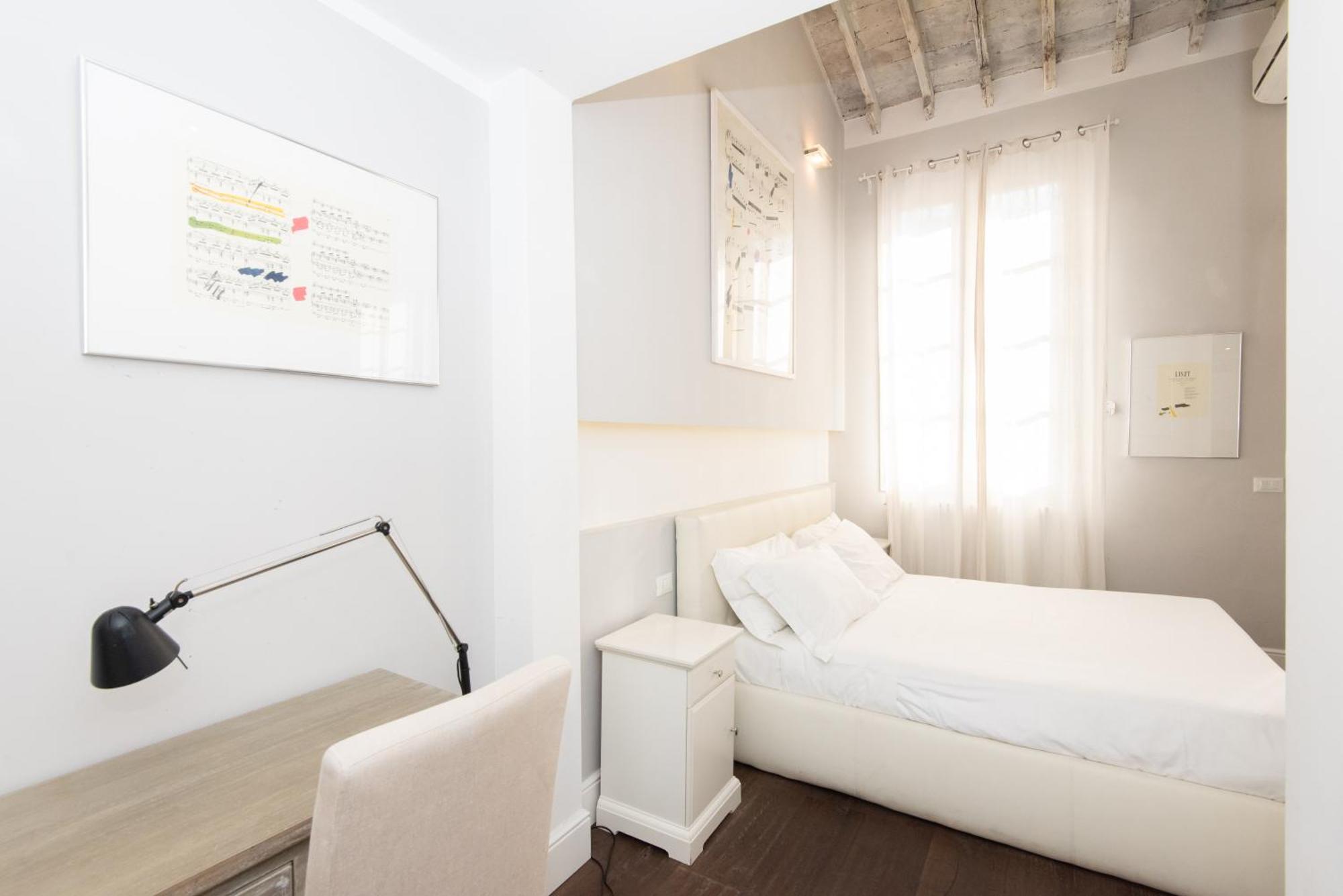 Lucrezia Apartment By Firenze Prestige ภายนอก รูปภาพ